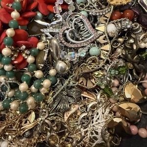 MYSTERY BOX - ONE POUND OF JEWELRY - NECKLACES RINGS BRACELETS EARRINGS